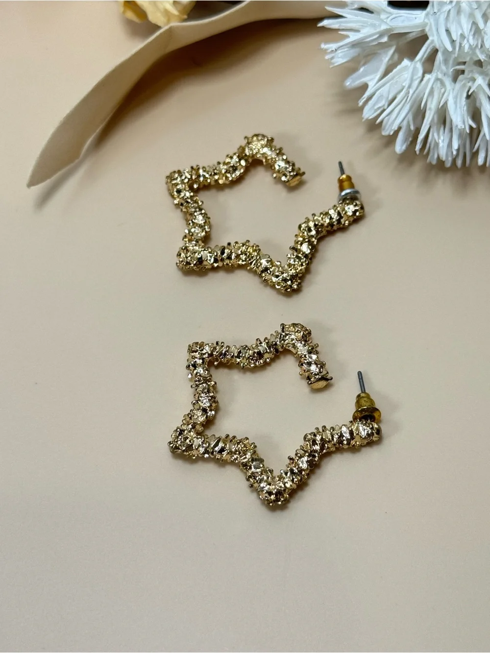 Gold Tone Textured Star Outline Statement Post Earrings